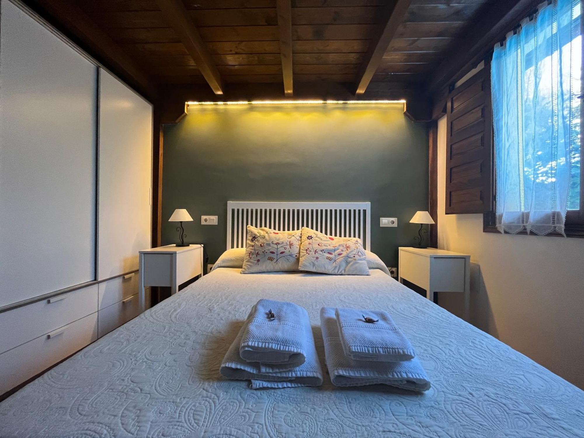 Acogedora Casa Rural En La Sierra De Madrid Mataelpino Esterno foto